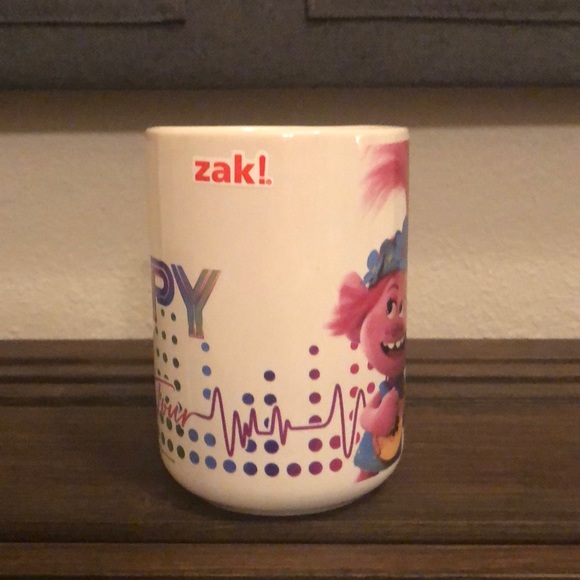 ✨Last 1✨ NWT Trolls Poppy Mug - Picture 2 of 6